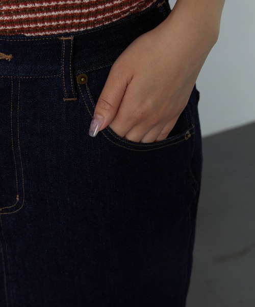 FREAK'S STORE（フリークスストア）の「デニムロングスカート(タイトスカート)（デニムスカート・レディース・インディゴブルー/ブラック・マルチサイズ）」の6枚目の写真