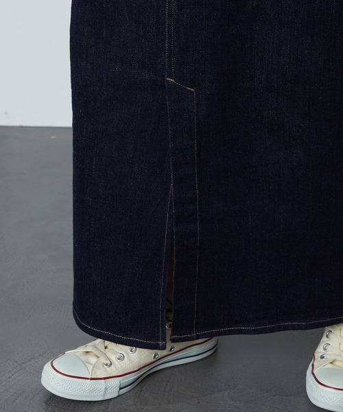 FREAK'S STORE（フリークスストア）の「デニムロングスカート(タイトスカート)（デニムスカート・レディース・インディゴブルー/ブラック・マルチサイズ）」の18枚目の写真