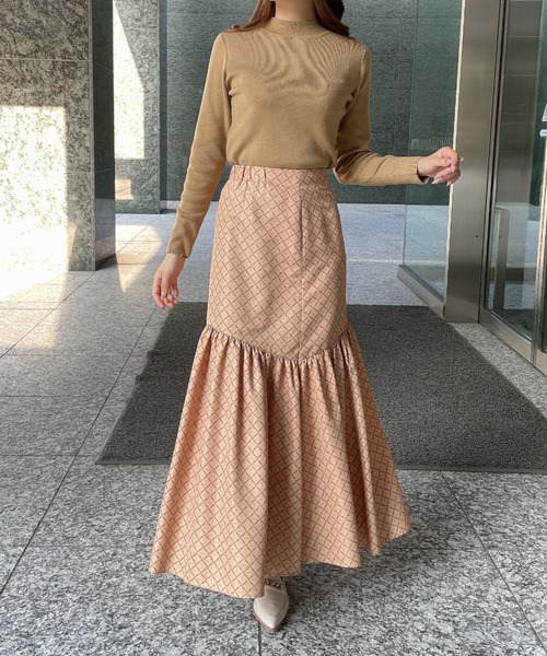 EIMY ISTOIRE（エイミーイストワール）の「ES horse patternギャザーマーメードスカート（スカート・レディース・ブラック/アイボリー/ベージュ・SMALL/MEDIUM）」の6枚目の写真