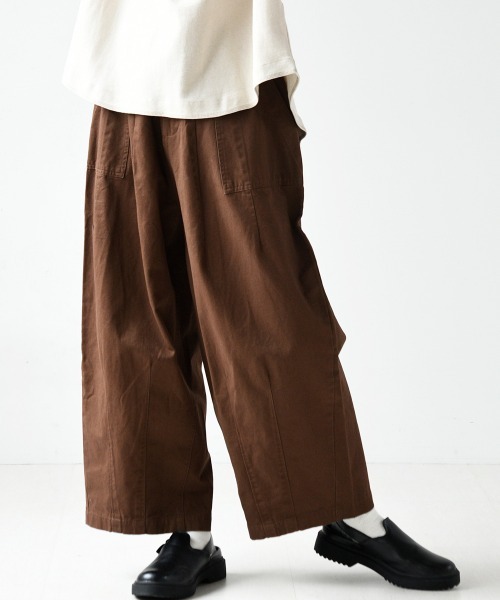 LUPILIEN(ルピリアン)の「起毛ツイルヒザデルパンツ(その他パンツ・レディース・チャコールグレー/ブラウン/カーキ/グレイッシュベージュ・FREE)」の1枚目の写真