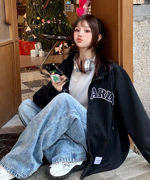 DEVICE（デバイス）の「オーバーサイズ カレッジロゴ フーディ スウェット ジップパーカー（パーカー・レディース・ブラック/グレー/ベージュ・FREE）」の14枚目の写真