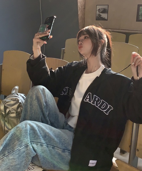 DEVICE（デバイス）の「オーバーサイズ カレッジロゴ フーディ スウェット ジップパーカー（パーカー・レディース・ブラック/グレー/ベージュ・FREE）」の22枚目の写真