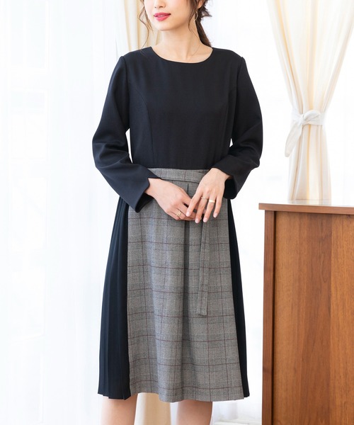 ローズティアラ サイドプリーツワンピース 42 楽天市場】プリーツ切替