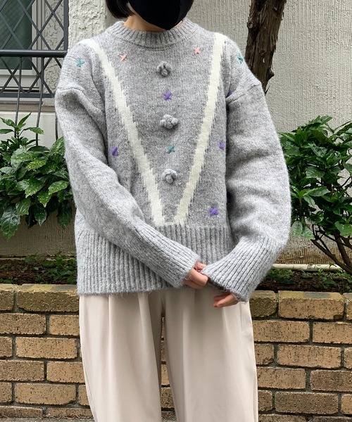 Jewelobe（ジュエローブ）の「刺繍×ジャガード杢ニットプルオーバー（ニット/セーター・レディース・アイボリー/ベージュ/杢グレー・FREE）」の22枚目の写真