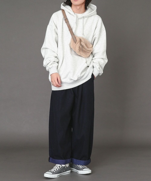 SENSE OF PLACE by URBAN RESEARCH（センスオブプレイスバイアーバンリサーチ）の「ボアボディバッグ（ボディバッグ/ウエストポーチ・メンズ・ブラック/ベージュ・ONE）」の5枚目の写真