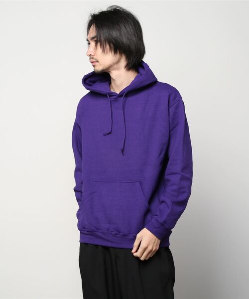 GILDAN(ギルダン)の「GILDAN / ギルダン USAオーバーサイズ ロングスリーブ プルオーバー パーカー 裏起毛 長袖(パーカー・レディース・ホワイト/ブラック/ダークグリーン/パープル/ネイビー/レッド/ピンク/イエロー/インディゴブルー/サンドベージュ/ヘザーグレー/ブルー系その他/マルーン/ロイヤルブルー/チャコール/グリーン系その他2・SMALL/MEDIUM/LARGE/X-LARGE)」の12枚目の写真