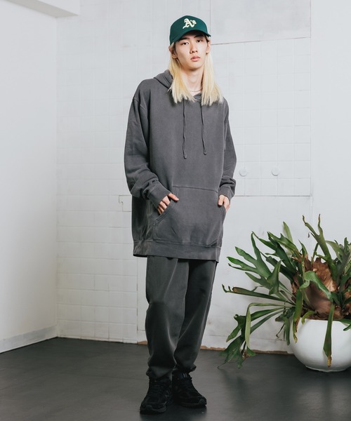INDEPENDENT(インディペンデント)の「INDEPENDENT/インディペンデント Unisex Pigment Dye pullover hood ピグメントダイ プルオーバーパーカー フーディー(パーカー・メンズ・ブルー/チャコール/サンドベージュ/ライトグリーン・M/L/XL)」の15枚目の写真