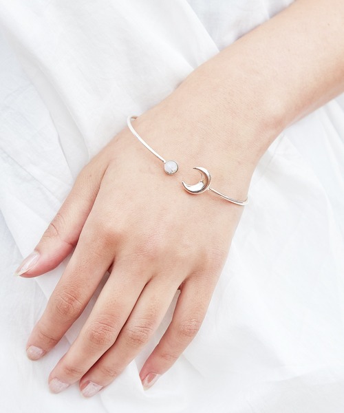 チャイハネ（チャイハネ）の「【チャイハネ】ムーンフェーズバングル（バングル/リストバンド・レディース・パープル/オレンジ/グリーン/その他/クリア/ライトイエロー/ライトピンク/ケリーグリーン/アクア・FREE）」の15枚目の写真