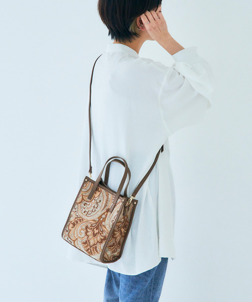 AT CREATION(アットクリエイション)の「<AT CREATION/アットクリエーション>パイピング2WAYショルダー/トートバッグ(ショルダーバッグ・レディース・ブラック/ベージュ/ライトグリーン・ONE SIZE)」の3枚目の写真