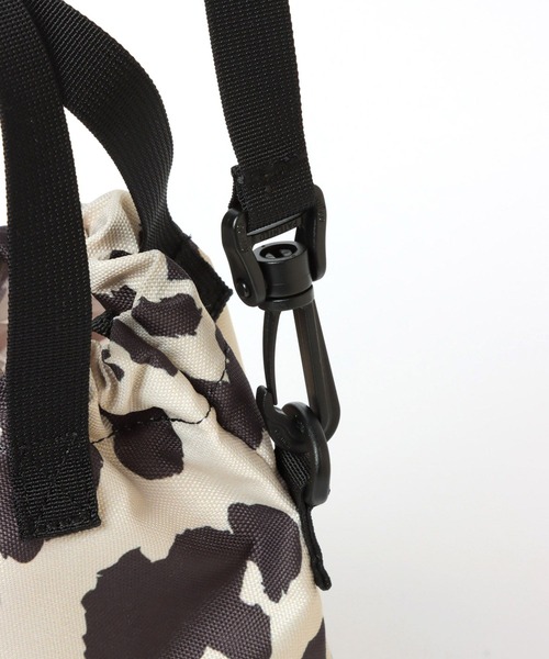 LEPSIM（レプシィム）の「【Drifterコラボ】キンチャクバッグ　261925（ショルダーバッグ・レディース・アニマル/ブルー/ホワイト×ブラック・ONE SIZE）」の18枚目の写真