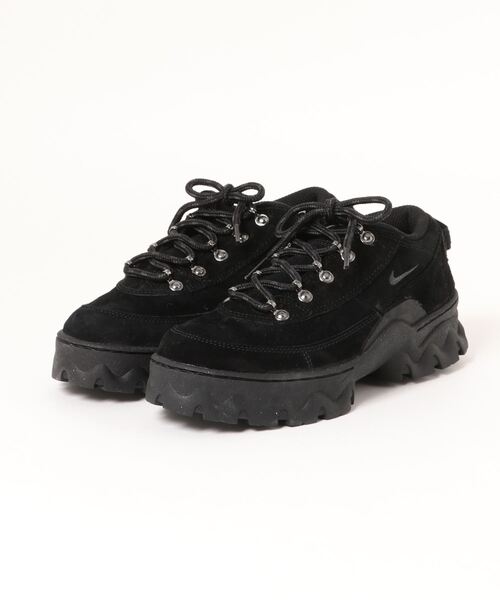 NIKE（ナイキ）の「NIKE WMNS LAHAR LOW DB9953-001（スニーカー