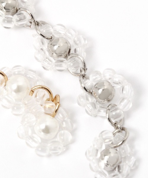 Me%(ミィパーセント)の「クリアIラインビーズイヤリング(イヤリング・レディース・グレー系その他/ホワイト・FREE)」の7枚目の写真