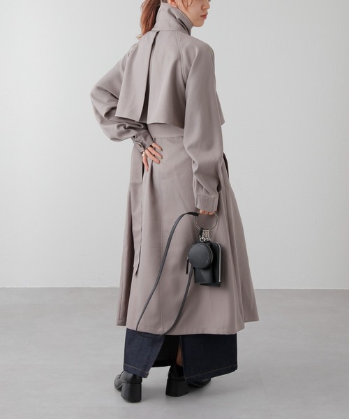 COLONY 2139（コロニートゥーワンスリーナイン）の「WEB・一部店舗限定/2WAYカラーボリュームスリーブコート（トレンチコート・レディース・ブラック/アイボリー/モカ/グレイッシュベージュ/ベージュ/カーキ・FREE）」の19枚目の写真