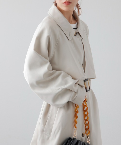 COLONY 2139（コロニートゥーワンスリーナイン）の「WEB・一部店舗限定/2WAYカラーボリュームスリーブコート（トレンチコート・レディース・ブラック/アイボリー/モカ/グレイッシュベージュ/ベージュ/カーキ・FREE）」の9枚目の写真