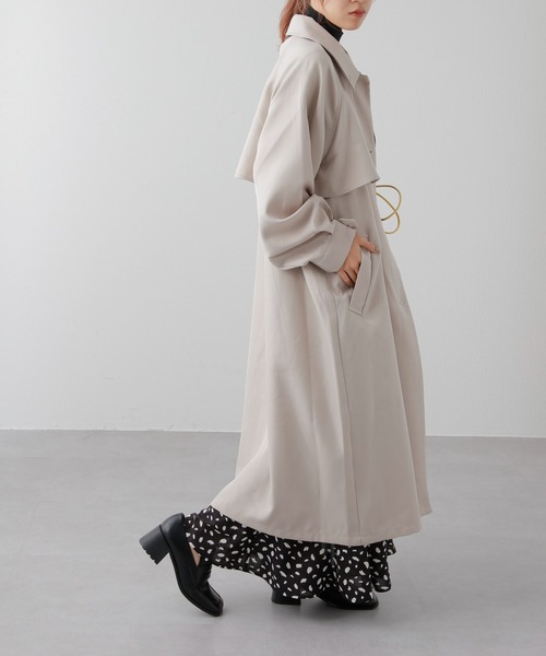 COLONY 2139（コロニートゥーワンスリーナイン）の「WEB・一部店舗限定/2WAYカラーボリュームスリーブコート（トレンチコート・レディース・ブラック/アイボリー/モカ/グレイッシュベージュ/ベージュ/カーキ・FREE）」の20枚目の写真