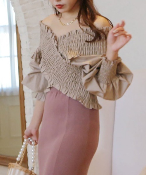 ROYAL PARTY(ロイヤルパーティー)の「シャーリングブラウス(シャツ/ブラウス・レディース・ベージュ/オフホワイト/グリーン・FREE)」の3枚目の写真