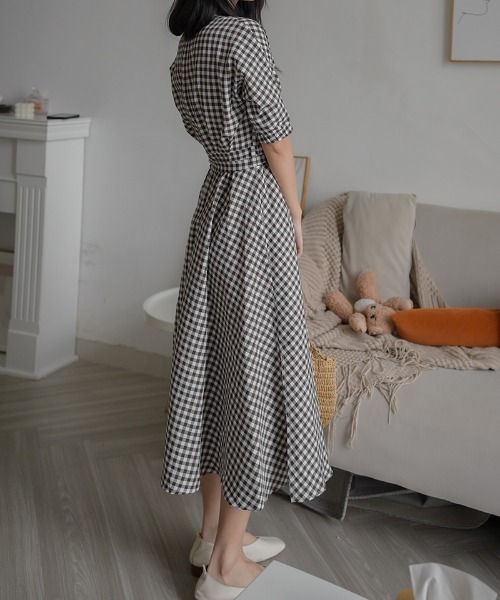 Diosfront（ディオスフロント）の「サイドスリットギンガムチェック