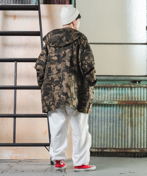 kutir（クティール）の「ミリタリーカモフラ柄スノーパーカー（その他アウター・レディース・チャコールグレー/カーキ・FREE）」の6枚目の写真