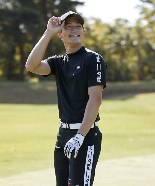FILA GOLF(フィラゴルフ )の「【FILA GOLF:フィラゴルフ】スムースモックネックシャツ ゴルフウェア(Tシャツ/カットソー・メンズ・ホワイト/ブラック/ネイビー/ブルー・MEDIUM/LARGE/X-LARGE)」の22枚目の写真