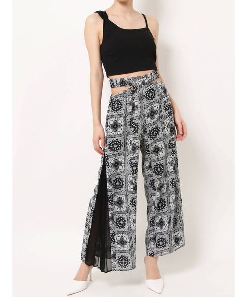 GYDA（ジェイダ）の「ワンショルtieデザインキャミビスチェ（キャミソール・レディース・ブラック/オフホワイト・FREE）」の17枚目の写真