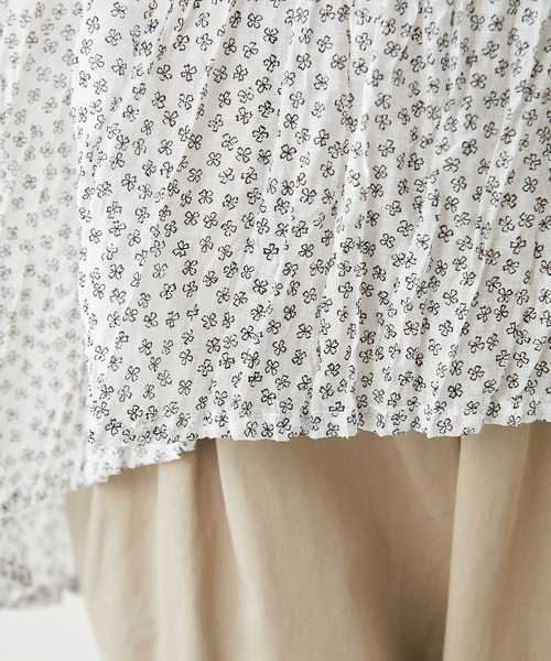 pual ce cin - N ピュアルセシン PUAL CE CIN 花柄 総柄 ブラウス シャツ PUAL CE CIN（ピュアルセシン）の「クリンクル加工小花柄