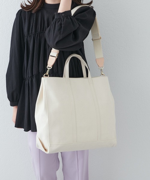 russet SHOPPER トートバッグ グレー ひとつは手に入れたい】ベーシックなトートバッグ