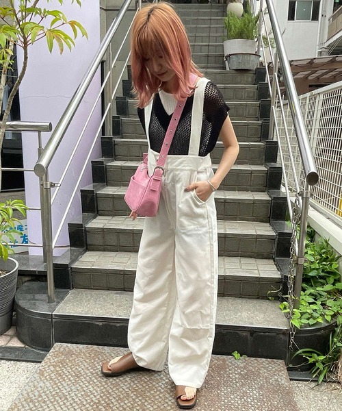 byYOUANCE（バイユアンス）の「リネンライクサロペット（サロペット/オーバーオール・レディース・ホワイト/ブラック/カーキ・FREE）」の4枚目の写真