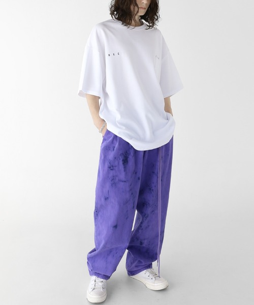 minsobi（ミンソビ）の「タイダイデニムバルーンパンツ（デニムパンツ・メンズ・パープル/ピンク・FREE）」の10枚目の写真
