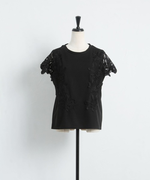 tocco closet(トッコ クローゼット)の「フラワーレース装飾カットソープルオーバー(Tシャツ/カットソー・レディース・オフホワイト/ブラック/ラベンダー・M)」の18枚目の写真