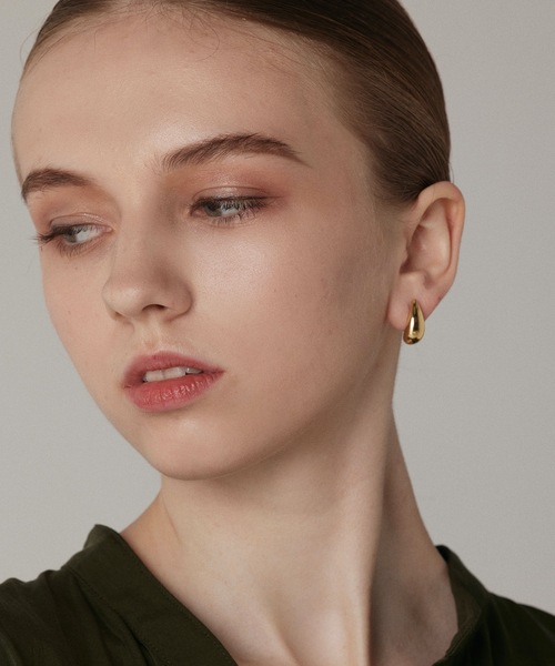 CENE（セネ）の「【CENE】セネ/ ドロップフープイヤリング（イヤリング・レディース・ゴールド/シルバー・FREE）」の6枚目の写真