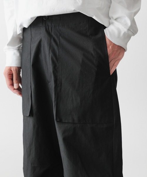 ATTACHMENT（アタッチメント）の「コットン タイプライター フィールドパンツ / CO TYPEWRITTER FIELD PANTS（カーゴパンツ・メンズ・ブラック/グレー系その他/オフホワイト・1/2/3）」の19枚目の写真
