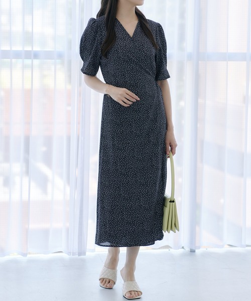 Lamoa（ラモア）の「Lamoa/小花柄 カシュクール ワンピース（ワンピース・レディース・ブラック/グリーン・FREE）」の16枚目の写真