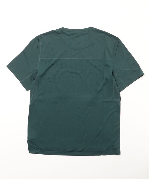 Reebok(リーボック)の「ユナイテッド バイ フィットネス ムーブソフト Tシャツ / United By Fitness MoveSoft T-Shirt(Tシャツ/カットソー・メンズ・グリーン/ブラック・MEDIUM/XX-LARGE/XXX-LARGE/X-LARGE/X-SMALL/LARGE/SMALL)」の10枚目の写真