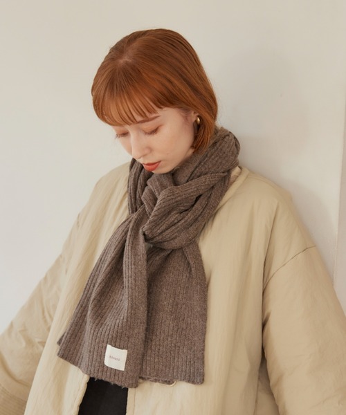 hinari(ヒナリ)の「リブニットマフラー(マフラー・レディース・アイボリー/ダークブラウン/ベージュ・FREE)」の15枚目の写真