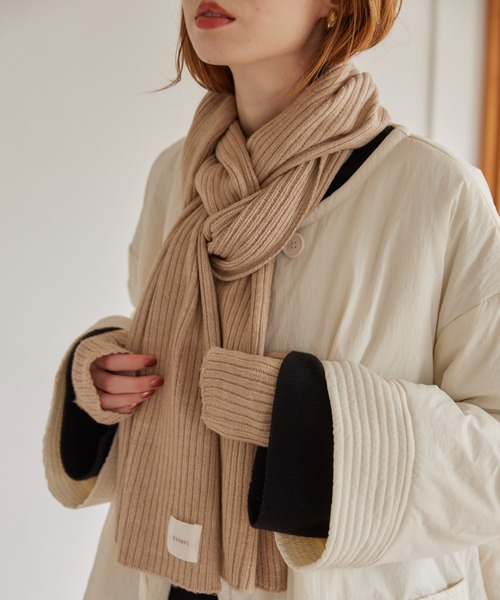 hinari(ヒナリ)の「リブニットマフラー(マフラー・レディース・アイボリー/ダークブラウン/ベージュ・FREE)」の18枚目の写真