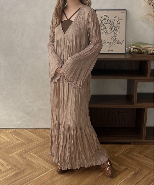 apres jour clair(アプレジュールクレア)の「【apres jour clair】ホルターネックカップ付キャミ【ZOZOTOWN限定アイテム】(キャミソール・レディース・ブラウン系その他/ブラック/オフホワイト・フリー/X-LARGE)」の14枚目の写真