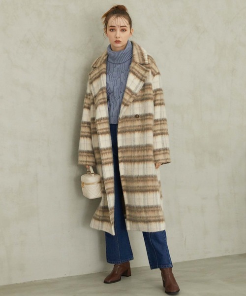 archives（アルシーヴ）の「チェックシャギーコート（チェスターコート・レディース・ブルー/ベージュ/ブラック・MEDIUM）」の16枚目の写真