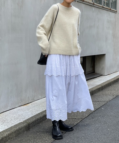ゆき様おまとめ⭐︎新品ビアズリー レーススカート/ランダム刺繍ブラウス ニット BEARDSLEY（ビアズリー）の「ダブルスカラレーススカート： 裏地つき