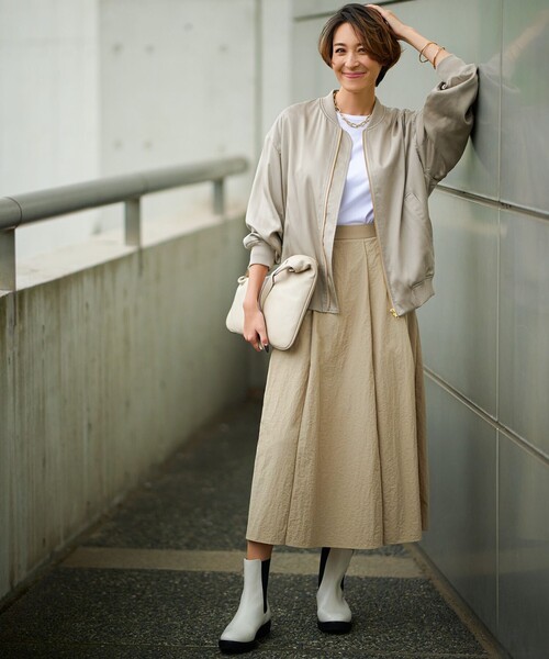 23区（ニジュウサンク）の「【CLASSY.1月号掲載】マットエアリータフタ