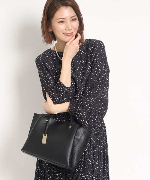 SHOO・LA・RUE（シューラルー）の「◆【軽量】前後ポケット2WAYトートバッグ（トートバッグ・レディース・イエロー/グリーン/グレー/ブラック・00）」の12枚目の写真