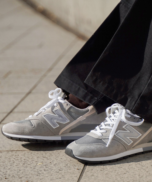 NEW BALANCE（ニューバランス）の「【New Balance / ニューバランス】CM996（スニーカー・レディース・ネイビー/グレー・23cm/23.5cm/24cm/24.5cm）」の3枚目の写真