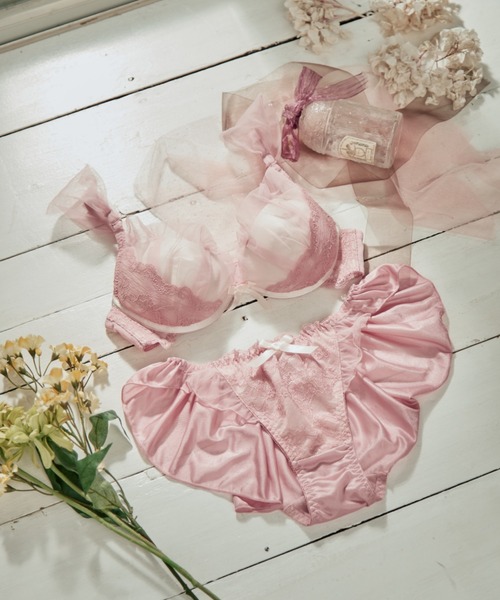 northerly（ノーザリー）の「プリンセスチュールストラップフリル　ブラジャー＆ショーツセット（ブラ&ショーツ・レディース・ホワイト/ピンク/ミント/ネイビー/ブルー/パープル・B65/C65/D65/E65/F65/B70/C70/D70/E70/F70/B75/C75/D75/E75/F75）」の6枚目の写真