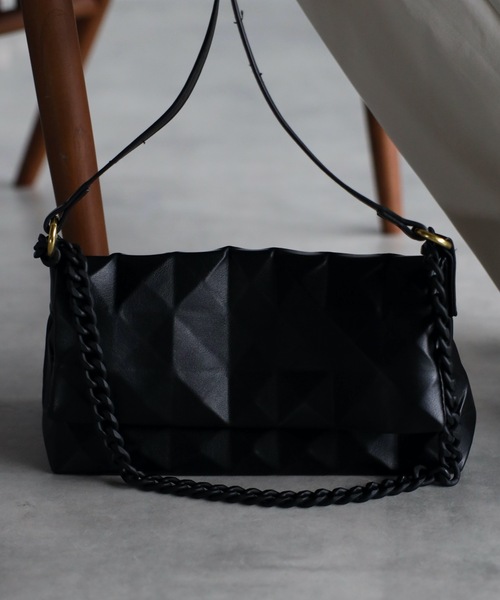 ap retro(アプレトロ)の「ダイヤ柄ショルダーバッグ(ショルダーバッグ・レディース・ホワイト/ブラック・FREE)」の21枚目の写真