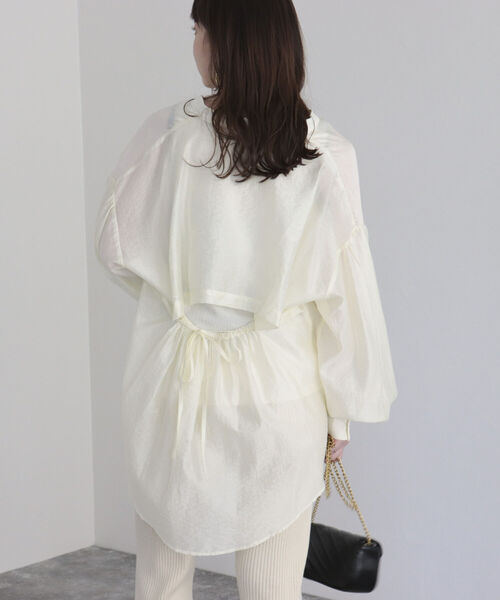 fredy emue（フレディエミュ）の「【fredy emue/フレディエミュ】シアーバックオープンシャツ（シャツ/ブラウス・レディース・アイボリー/ミント/ブラック・38）」の17枚目の写真