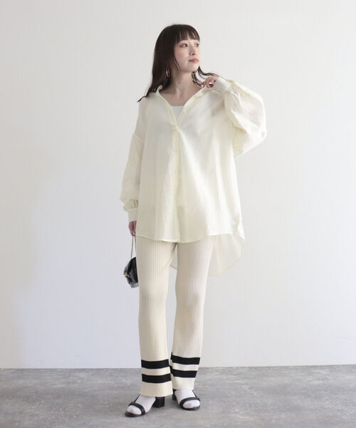 fredy emue（フレディエミュ）の「【fredy emue/フレディエミュ】シアーバックオープンシャツ（シャツ/ブラウス・レディース・アイボリー/ミント/ブラック・38）」の22枚目の写真