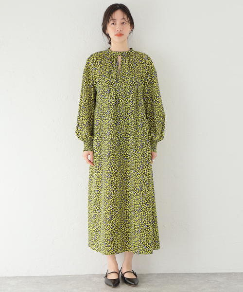 journal standard L'essage（ジャーナルスタンダードレサージュ）の「FLOWERプリントワンピース（ワンピース・レディース・ブルー/ライトイエロー・FREE）」の5枚目の写真