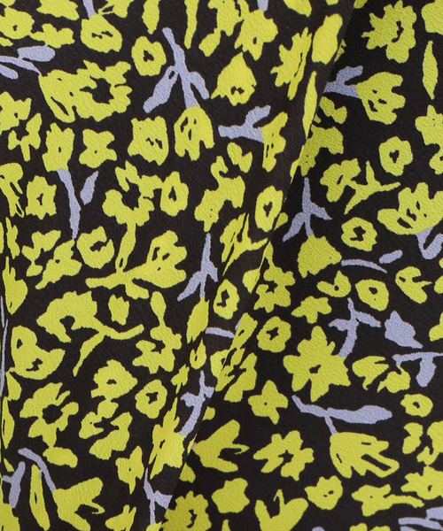 journal standard L'essage（ジャーナルスタンダードレサージュ）の「FLOWERプリントワンピース（ワンピース・レディース・ブルー/ライトイエロー・FREE）」の3枚目の写真