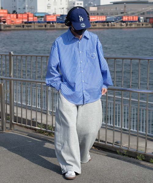 Perushu(ペルーシュ)の「ルーズアソートサークルロゴ刺繍シャツ(シャツ/ブラウス・メンズ・イエロー/ブルー系その他/ライトブルー/オフホワイト・LARGE/MEDIUM)」の18枚目の写真