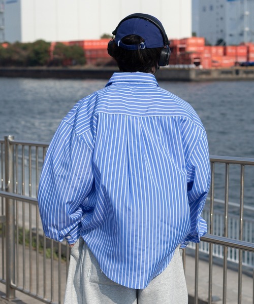 Perushu(ペルーシュ)の「ルーズアソートサークルロゴ刺繍シャツ(シャツ/ブラウス・メンズ・イエロー/ブルー系その他/ライトブルー/オフホワイト・LARGE/MEDIUM)」の16枚目の写真