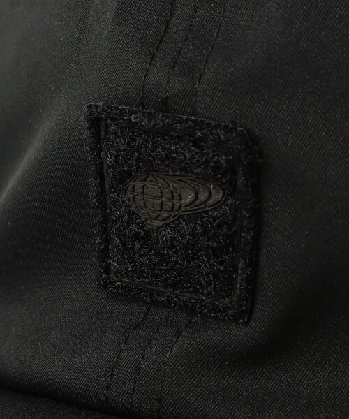 BEAMS GOLF（ビームスゴルフ）の「〈UNISEX〉B.G.THREE / ThermoFlex（TM）キャップ（キャップ・メンズ・ブラック・MEDIUM/LARGE）」の4枚目の写真